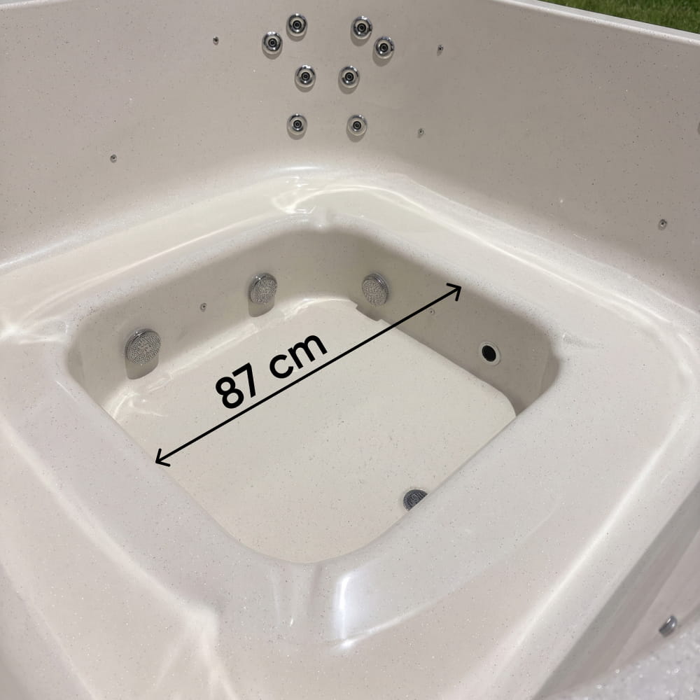 Measurement of a square hot tub insert with 87 cm label